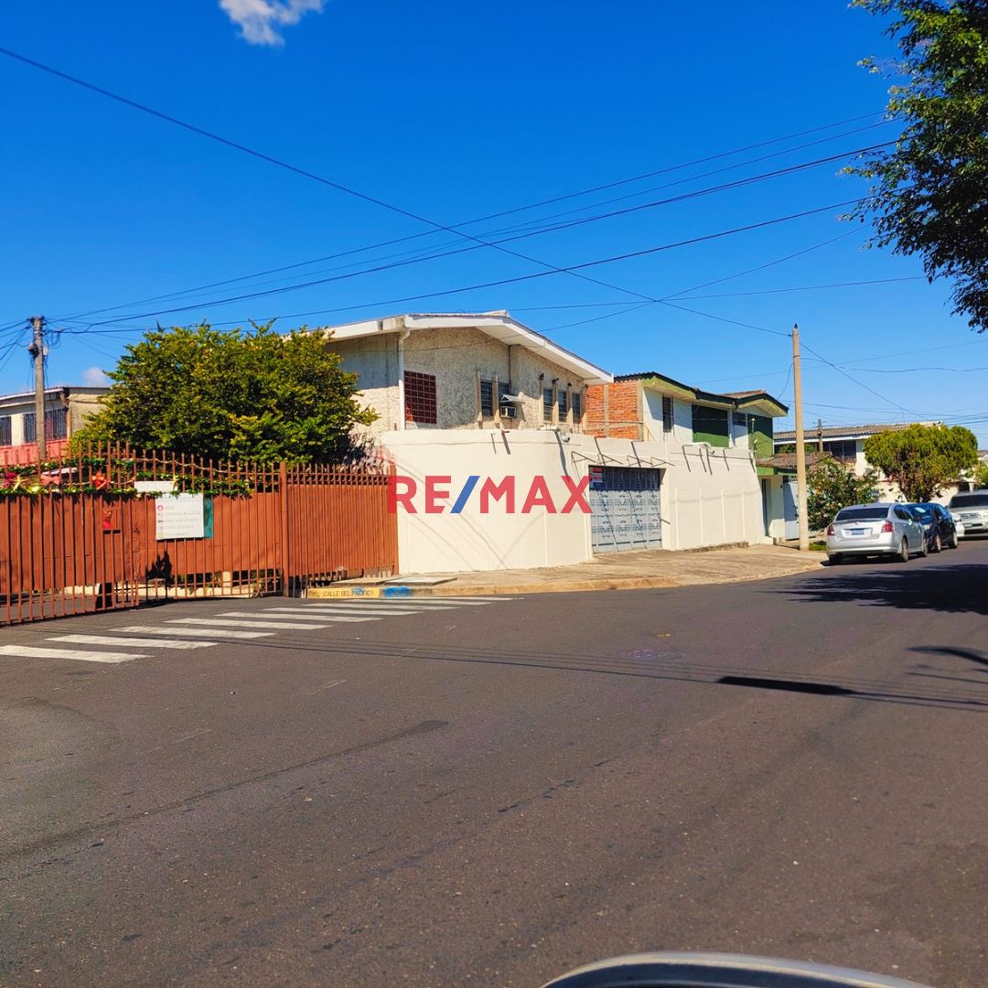 JARDÍNES DE GUADALUPE, ANTIGUO CUSCATLÁN, CASA EN VENTA